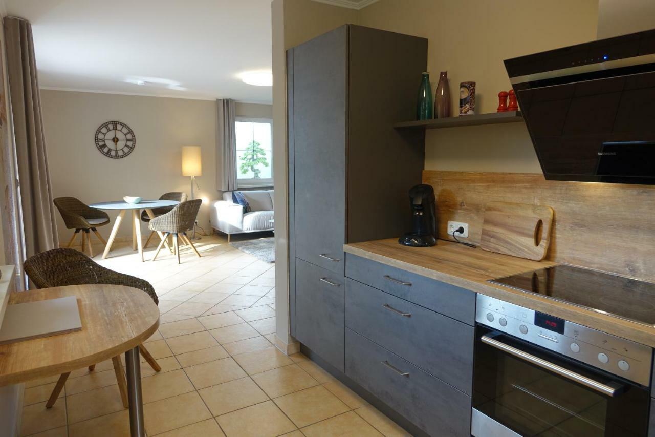 Moderne Ferienwohnung In Potsdam, Sehr Komfortabel, Ruhige Lage Luaran gambar